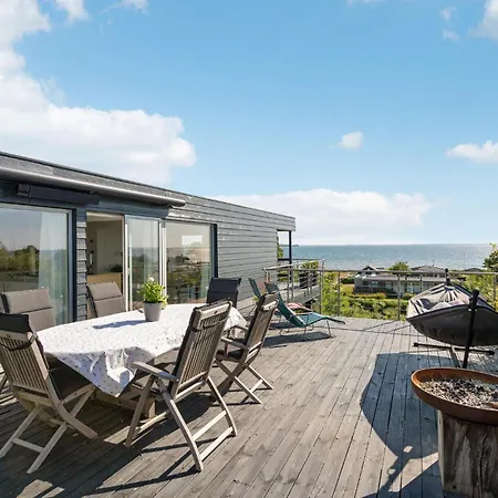 3 Bedroom Stunning In Prázdninový dům *