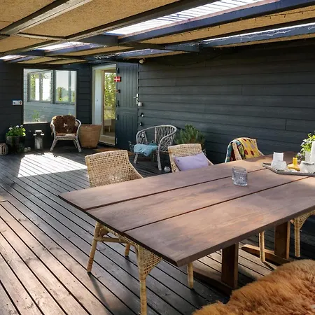 3 Bedroom Stunning In Feriehus