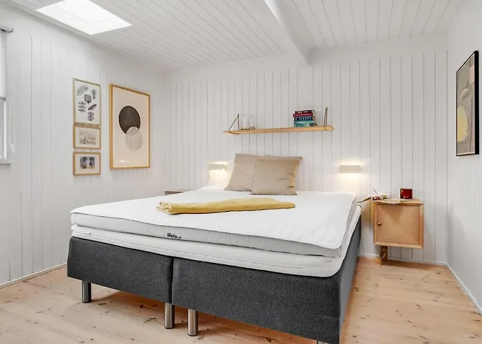 3 Bedroom Stunning In *